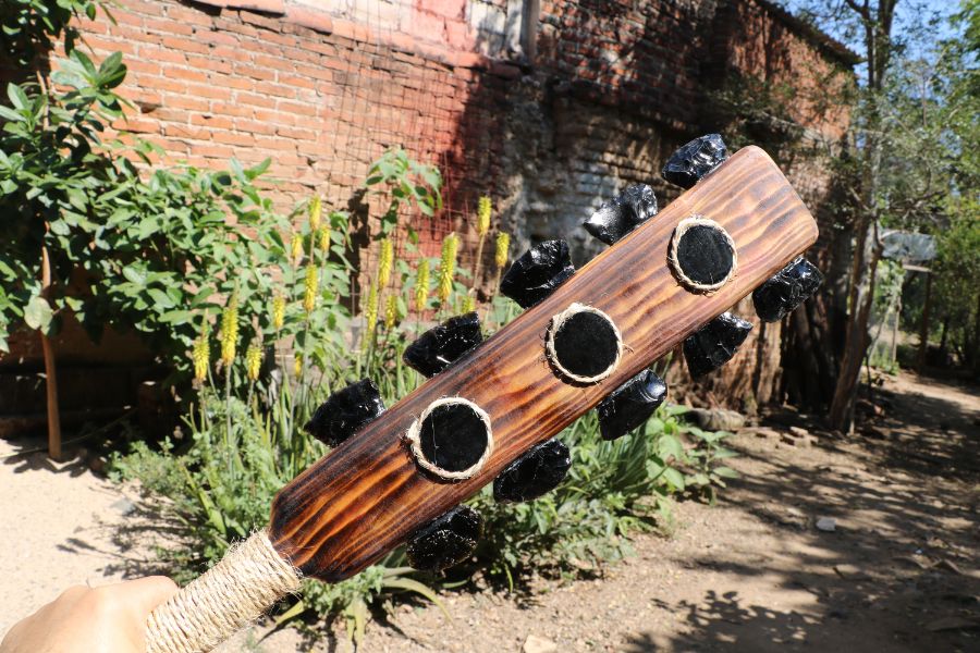 Macuahuitl: Deadly Obsidian Sword That Terrified Aztec Sword Masters